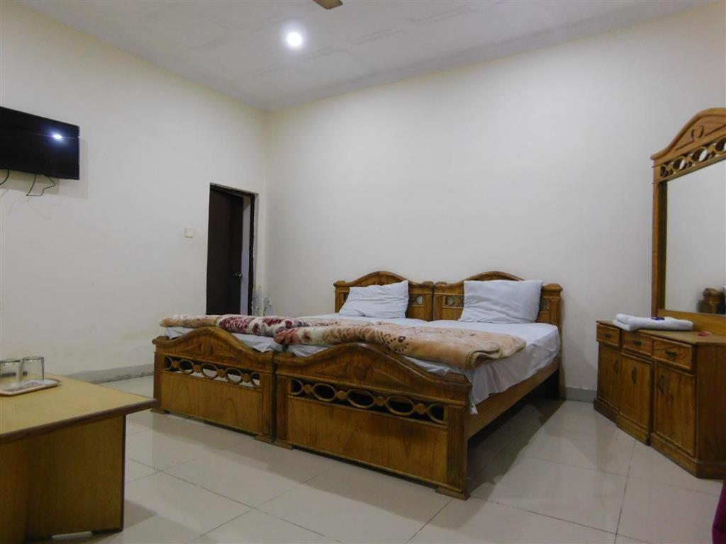 Hotel Humera Bahawalpur Exterior photo