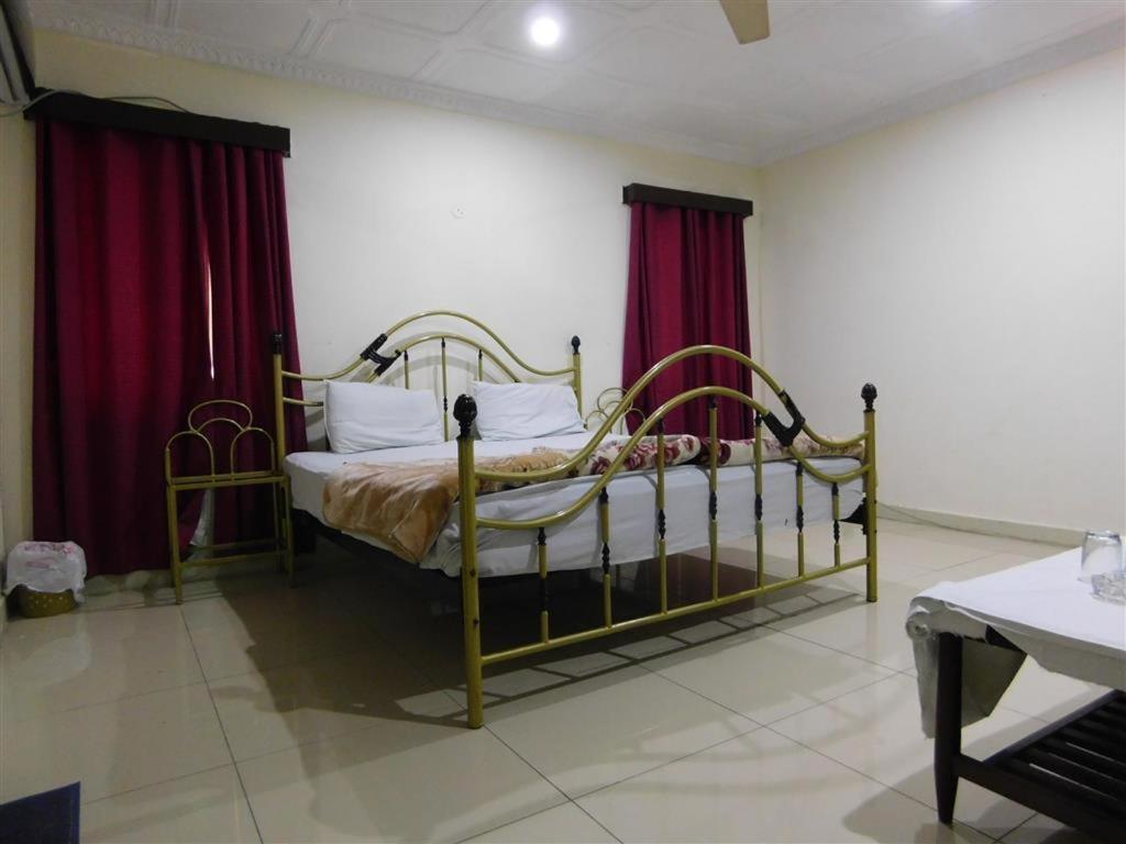 Hotel Humera Bahawalpur Exterior photo